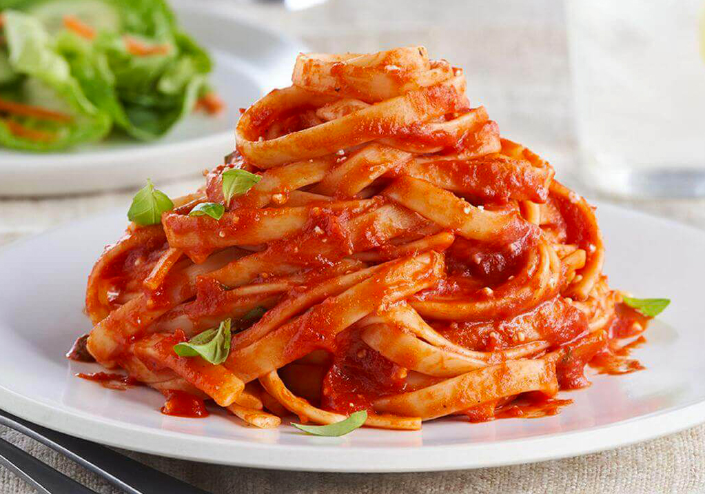 Marinara Soslu Fettucini