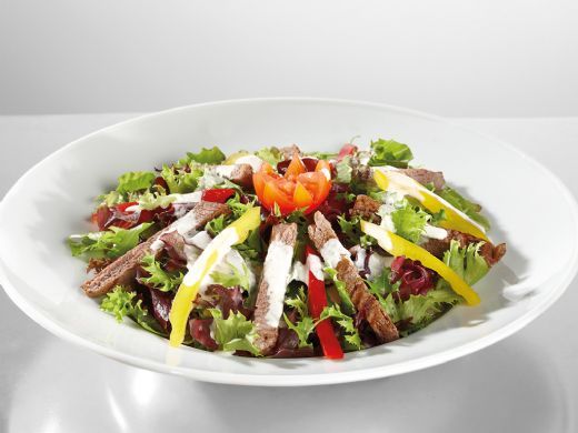 Akdeniz Soslu Salata